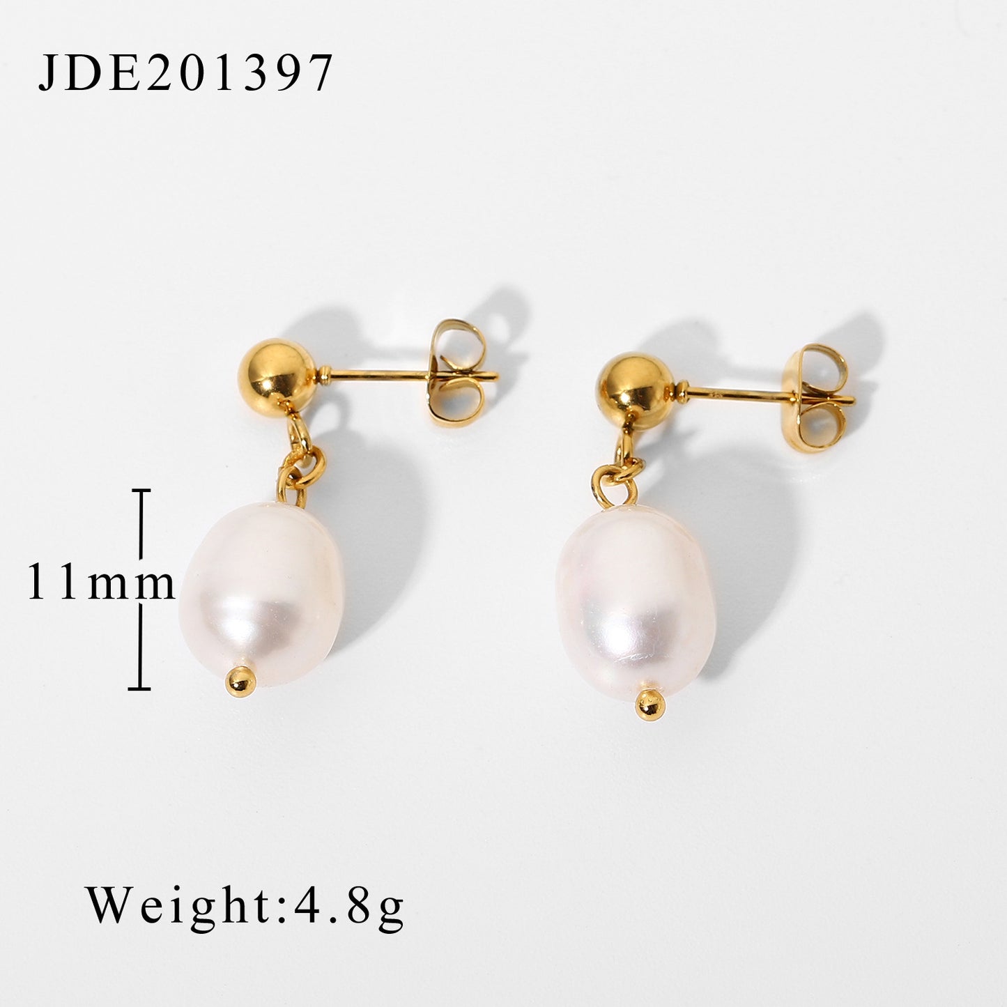 Pearl pendant Earrings